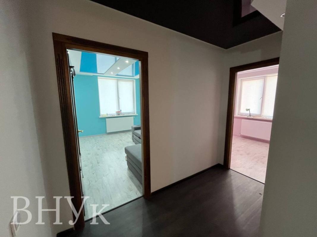 Sale 3 bedroom-(s) apartment 98 sq. m., Troleibusna Street 1