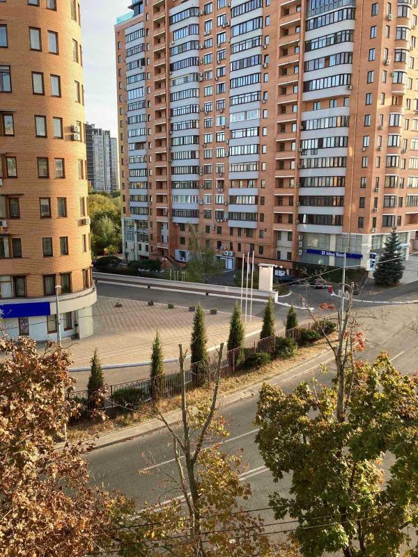 Продажа 2 комнатной квартиры 56 кв. м, Сергея Есенина ул. 1