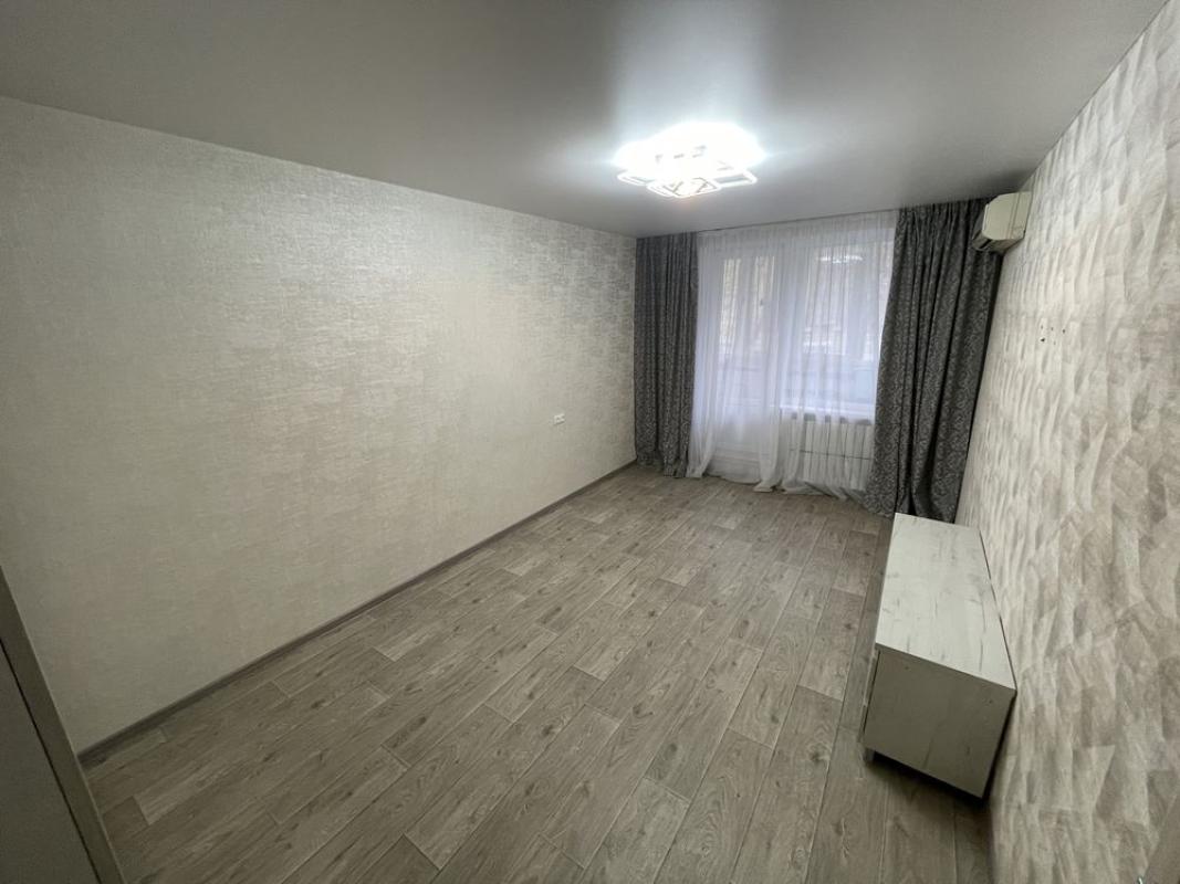 Sale 1 bedroom-(s) apartment 33 sq. m., Saltivske Highway 147