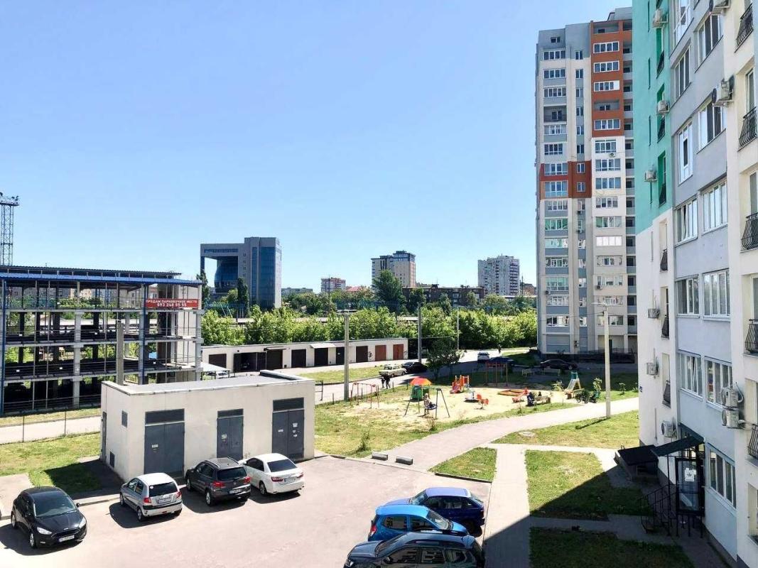 Продажа 2 комнатной квартиры 65 кв. м, Елизаветинская ул. 3в