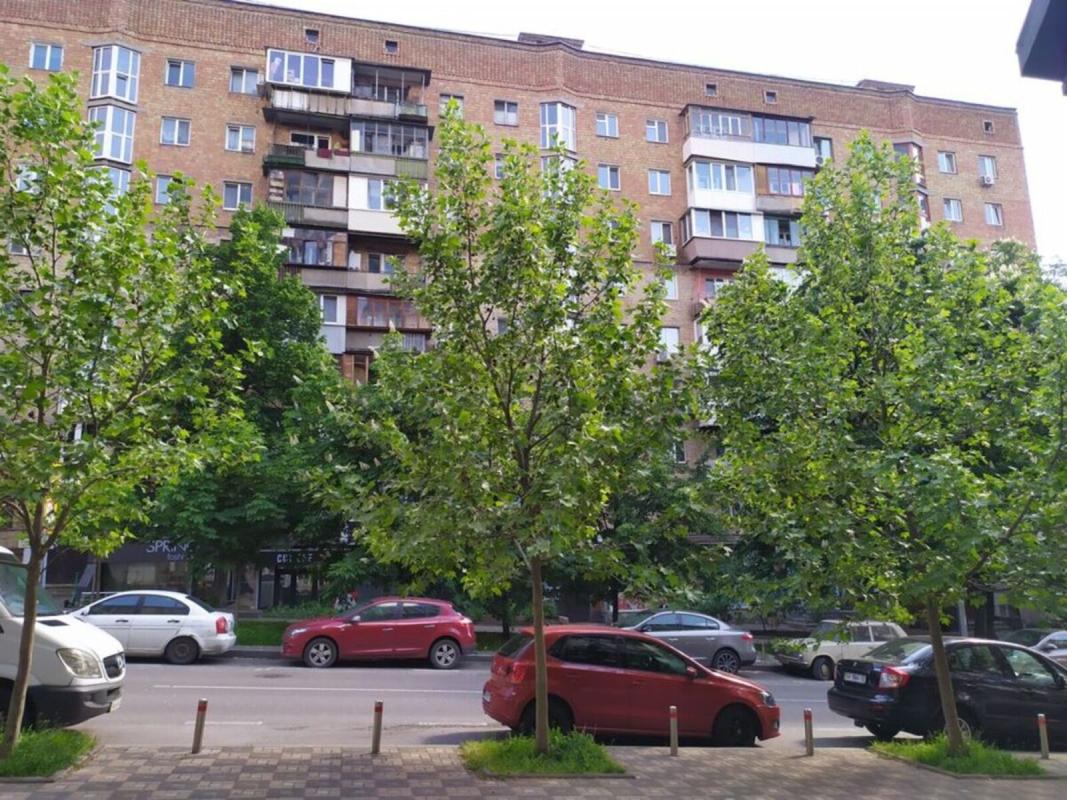 Sale 3 bedroom-(s) apartment 59 sq. m., Ivana Fedorova Street 9