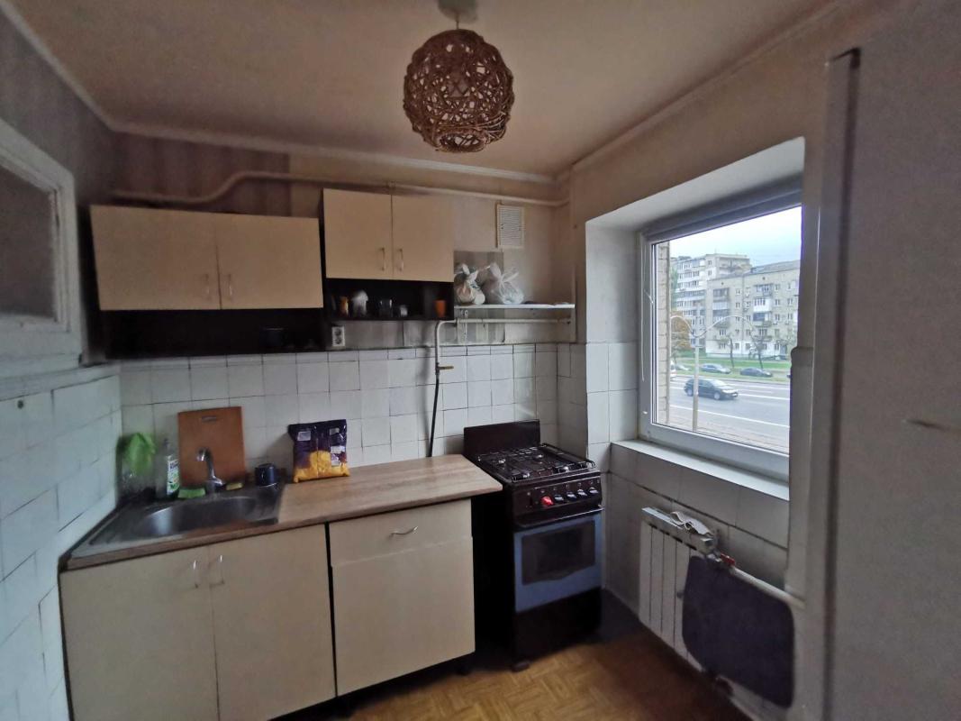 Продажа 2 комнатной квартиры 44 кв. м, Харьковское шоссе 3