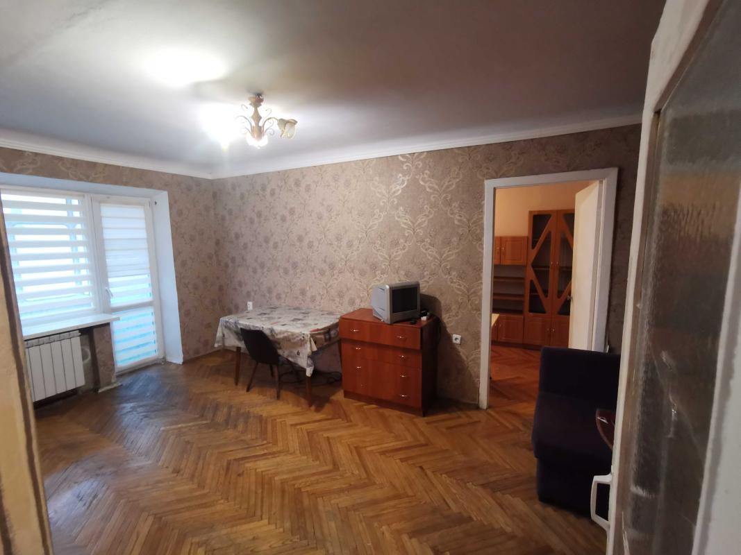 Продажа 2 комнатной квартиры 44 кв. м, Харьковское шоссе 3