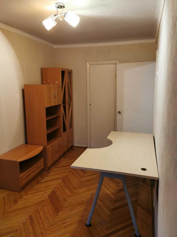 Продажа 2 комнатной квартиры 44 кв. м, Харьковское шоссе 3