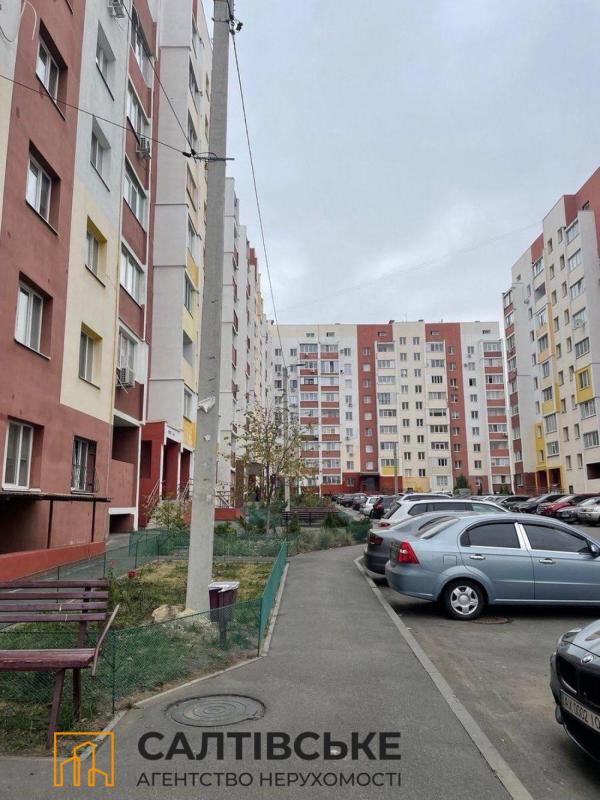 Продажа 1 комнатной квартиры 26 кв. м, Драгоманова ул. 6