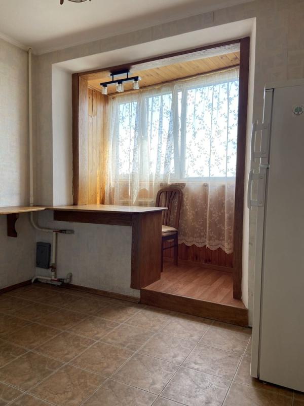 Продаж 1 кімнатної квартири 33 кв. м, Романа Ратушного вул. (Волгоградська) 17