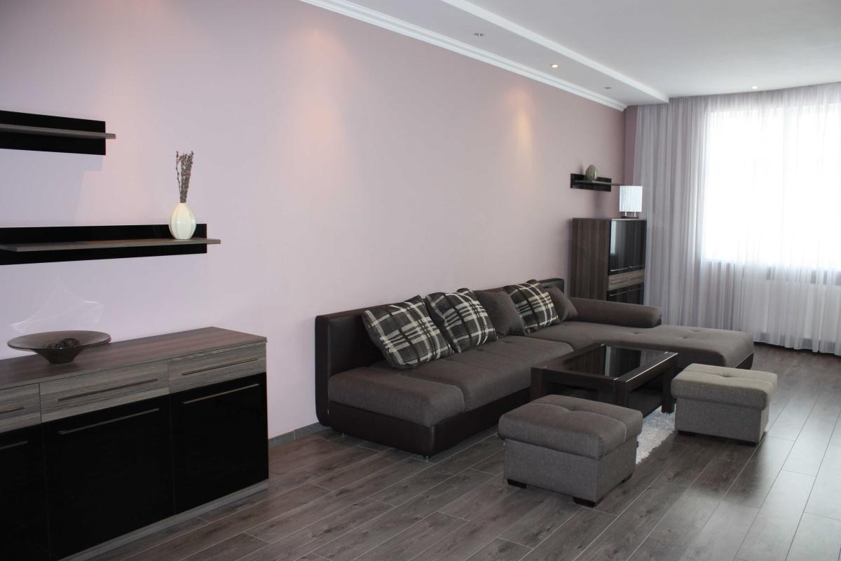 Sale 3 bedroom-(s) apartment 172 sq. m., Yuriia Illienka Street (Melnykova Street) 18б