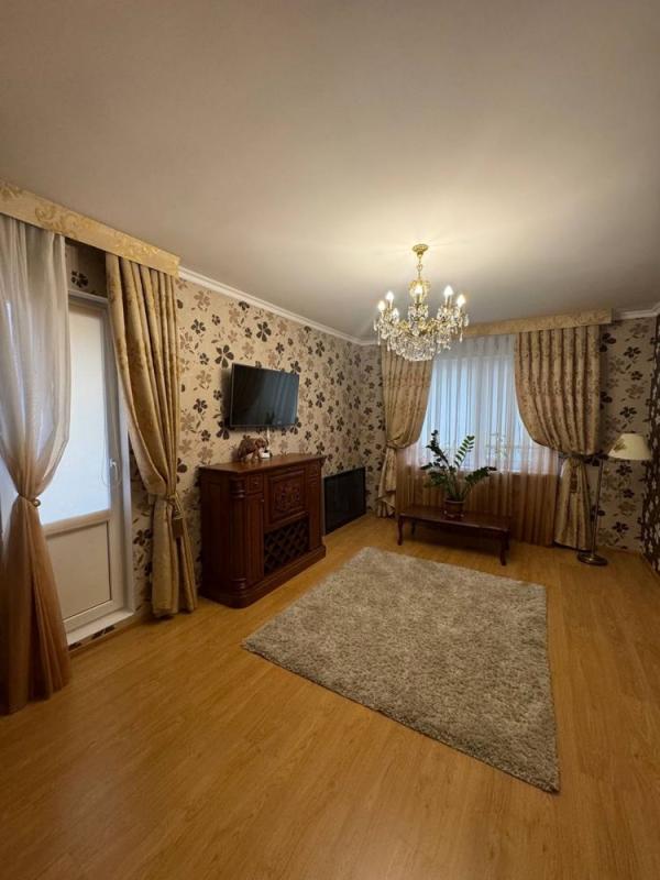 Продажа 3 комнатной квартиры 93 кв. м, Петра Григоренко просп. 20а