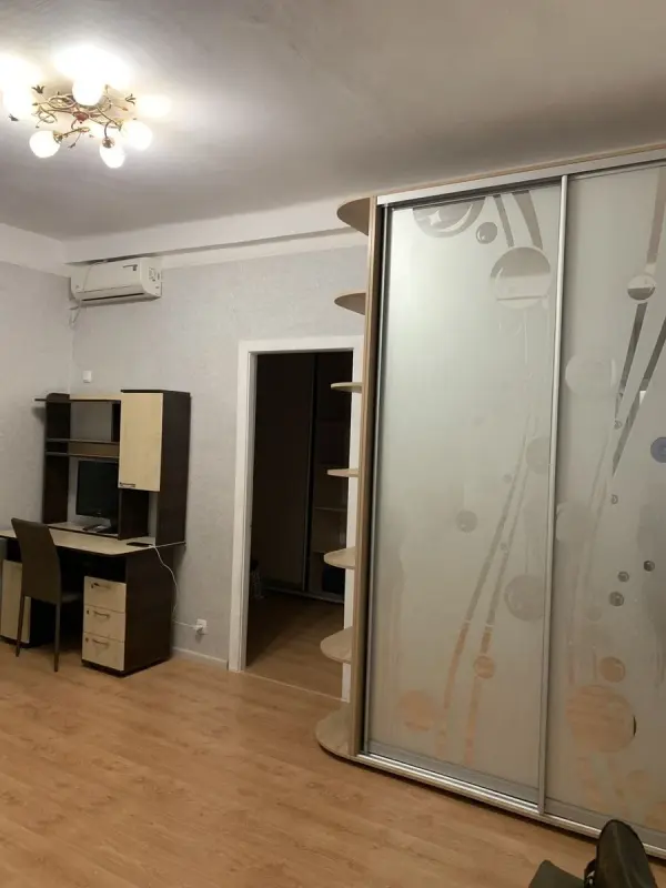 Apartment for sale - Ushynskoho Street 3