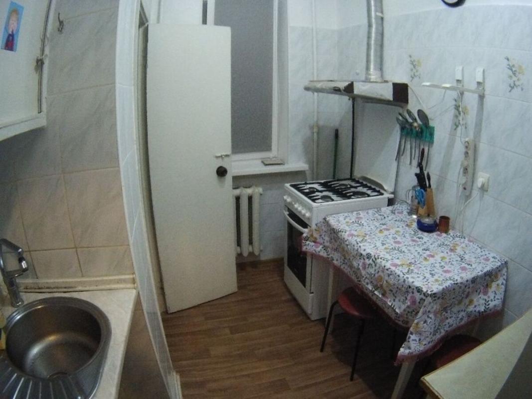 Sale 2 bedroom-(s) apartment 42 sq. m., Ushynskoho Street 3