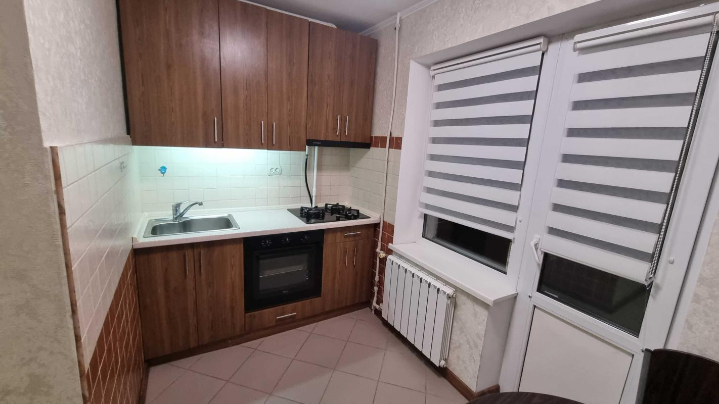 Продаж 1 кімнатної квартири 26 кв. м, Галицька вул. 11