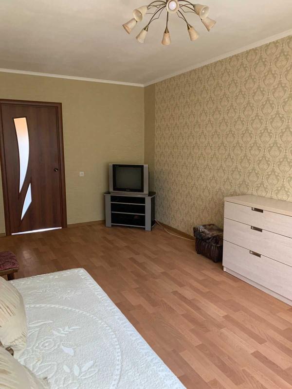 Sale 3 bedroom-(s) apartment 62 sq. m., Bakynska Street 37