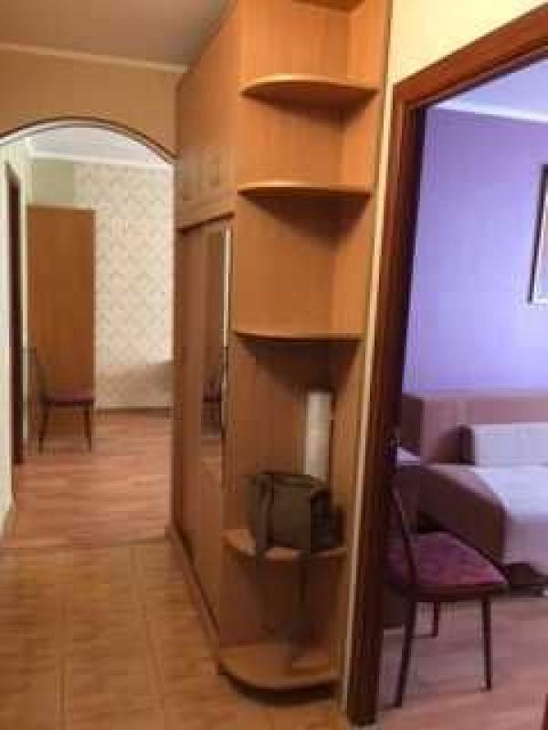 Sale 3 bedroom-(s) apartment 62 sq. m., Bakynska Street 37