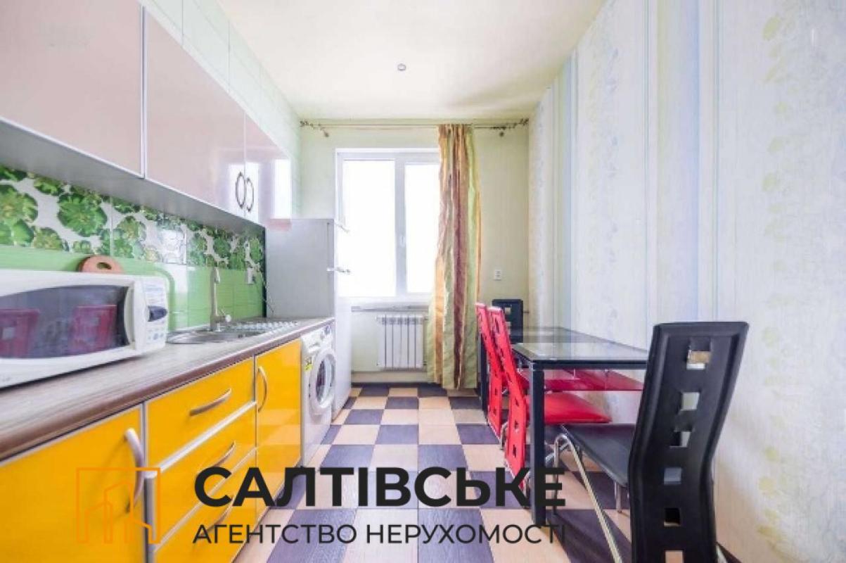 Продаж 1 кімнатної квартири 37 кв. м, Новоолександрівська вул. 54а к3