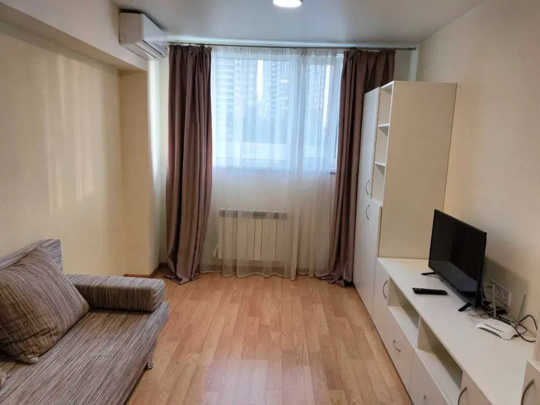 Sale 1 bedroom-(s) apartment 47 sq. m., Mashynobudivna Street 35а