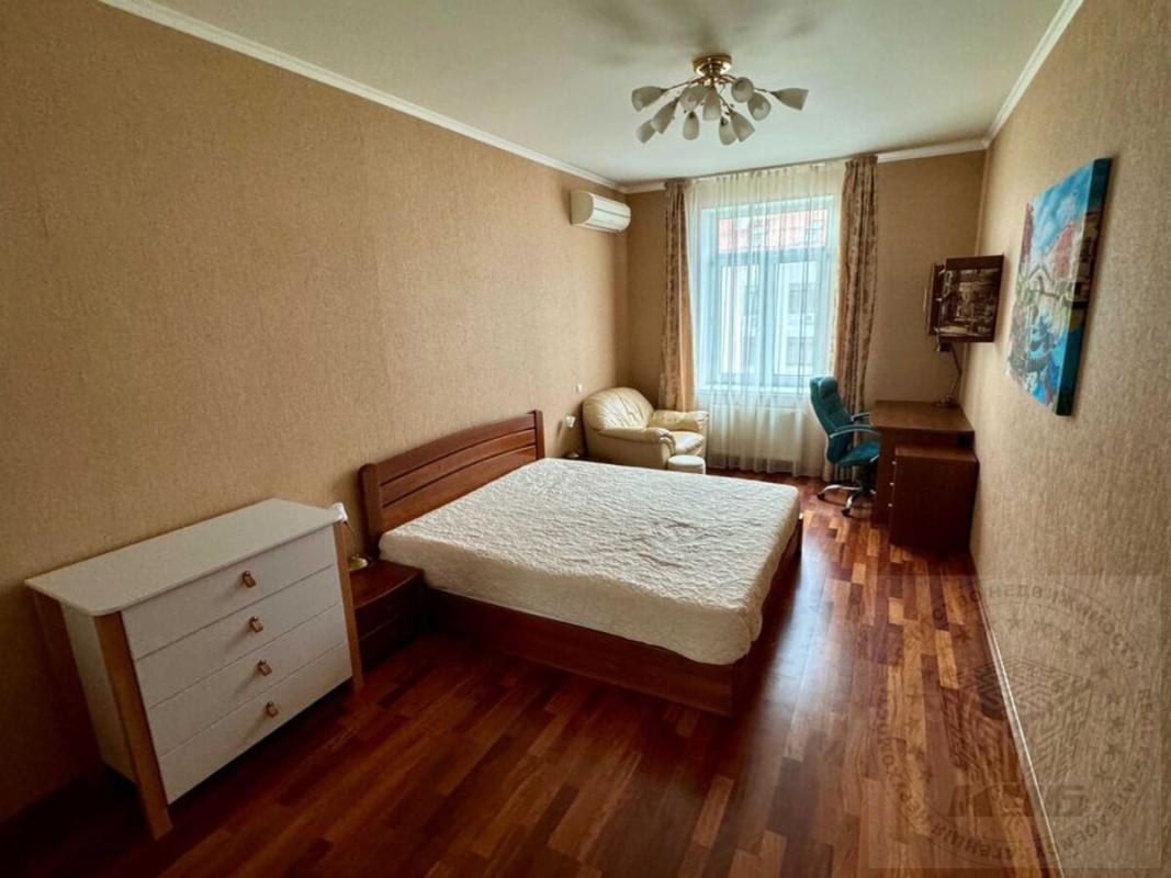 Sale 2 bedroom-(s) apartment 77.8 sq. m., Shchekavytska Street 30/39