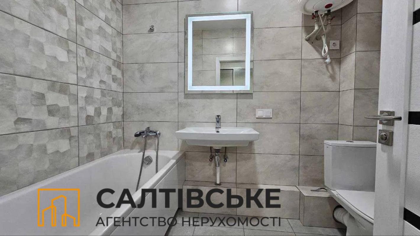 Продаж 1 кімнатної квартири 44 кв. м, Гвардійців-Широнінців вул. 70б