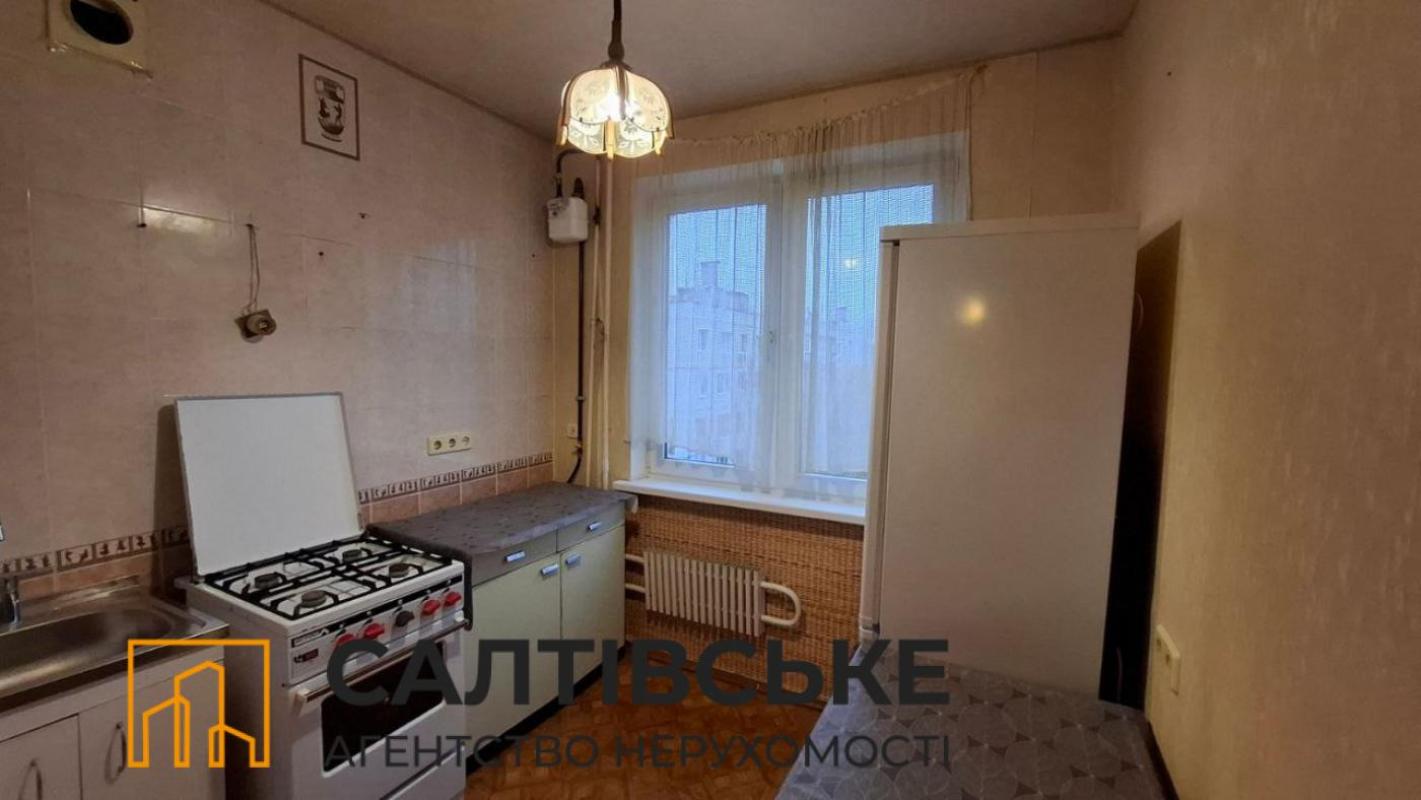 Продаж 3 кімнатної квартири 65 кв. м, Академіка Павлова вул. 146