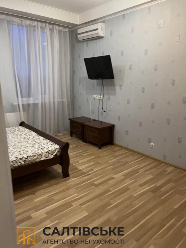 Продаж 1 кімнатної квартири 33 кв. м, Новоолександрівська вул. 54а к3