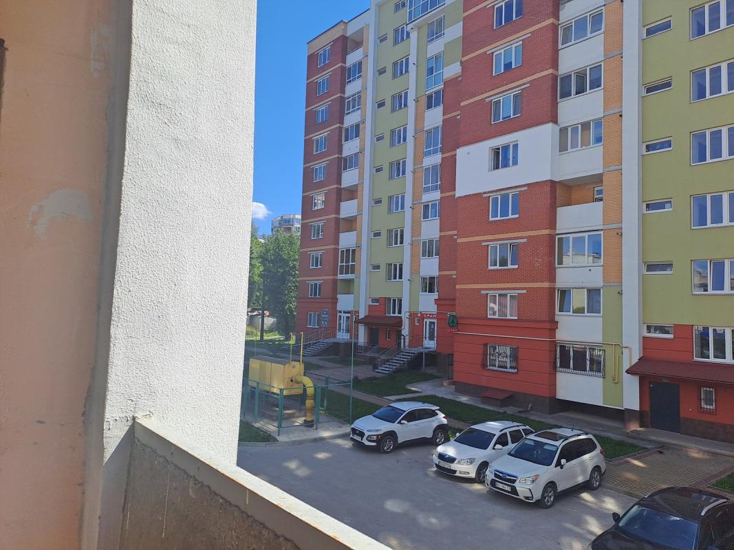 Sale 3 bedroom-(s) apartment 77.5 sq. m., Troleibusna Street 10