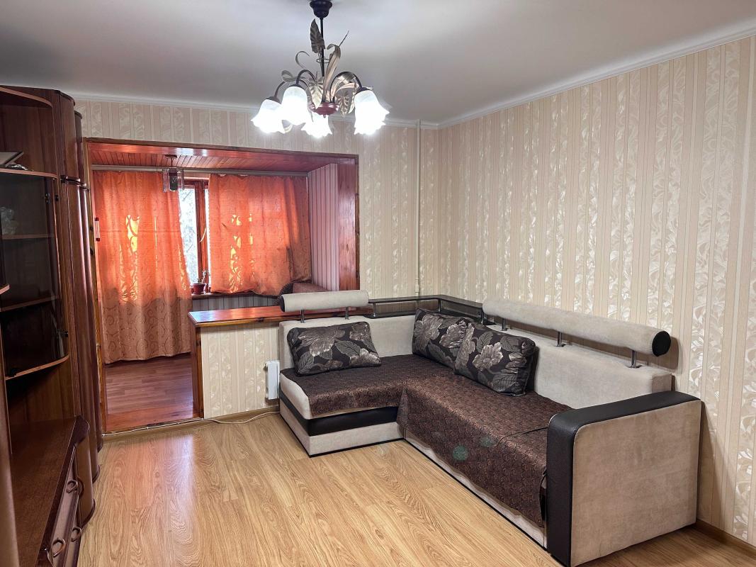 Продаж 1 кімнатної квартири 47 кв. м, Януша Корчака вул. (Баумана) 60