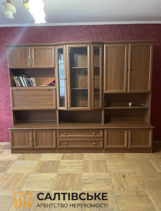 Продаж 1 кімнатної квартири 32 кв. м, Тракторобудівників просп. 92а