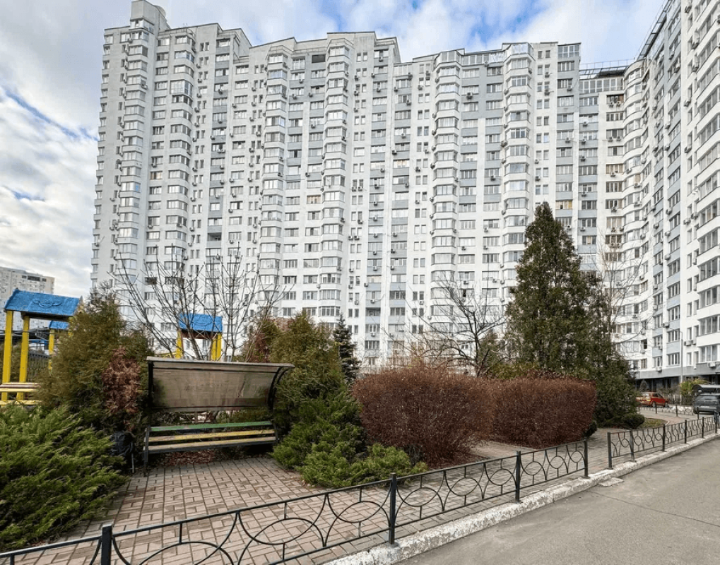 Sale 3 bedroom-(s) apartment 95 sq. m., Mykoly Bazhana Avenue 16