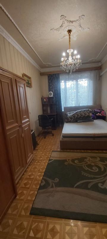 Long term rent 3 bedroom-(s) apartment Sumska Street 100