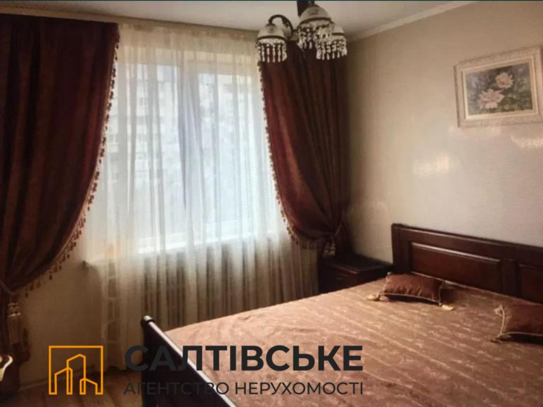 Sale 2 bedroom-(s) apartment 47 sq. m., Hvardiytsiv-Shyronintsiv Street 108