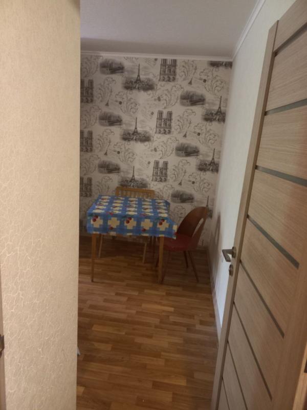 Продажа 2 комнатной квартиры 44 кв. м, Владислава Зубенко ул. (Тимуровцев) 76