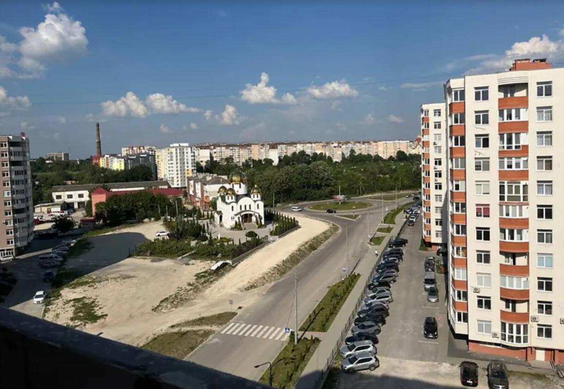 Продаж 3 кімнатної квартири 73 кв. м, Київська вул. 7