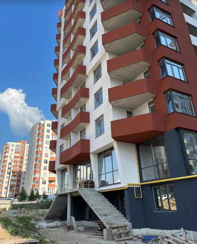 Продаж 3 кімнатної квартири 73 кв. м, Київська вул. 7