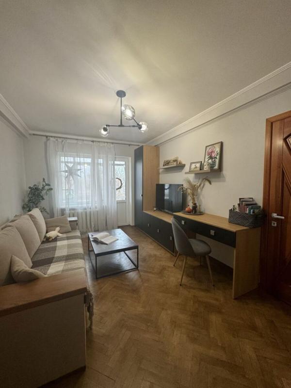 Sale 2 bedroom-(s) apartment 45 sq. m., Vidradnyi Avenue 36а