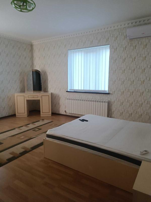 Long term rent 1 bedroom-(s) apartment Oleksiyivska Street 5