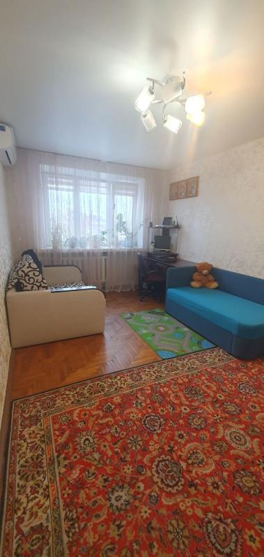 Продаж 1 кімнатної квартири 31 кв. м, Волинська вул.