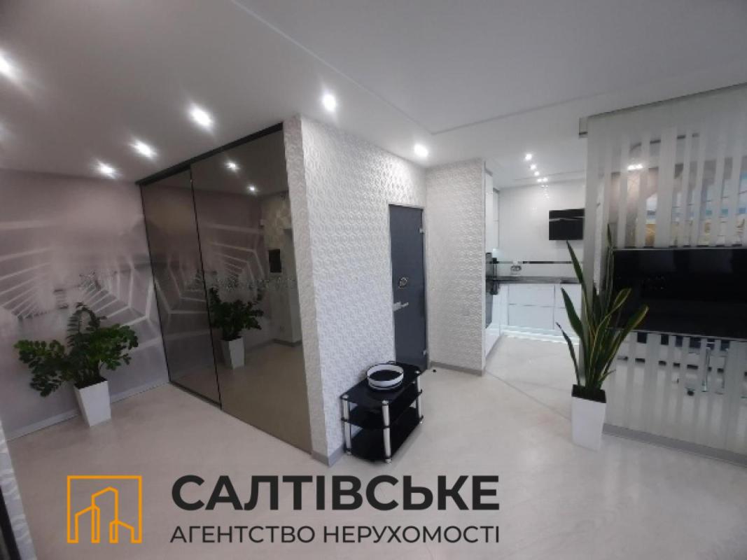 Sale 2 bedroom-(s) apartment 63 sq. m., Yuvileinyi avenue 67б