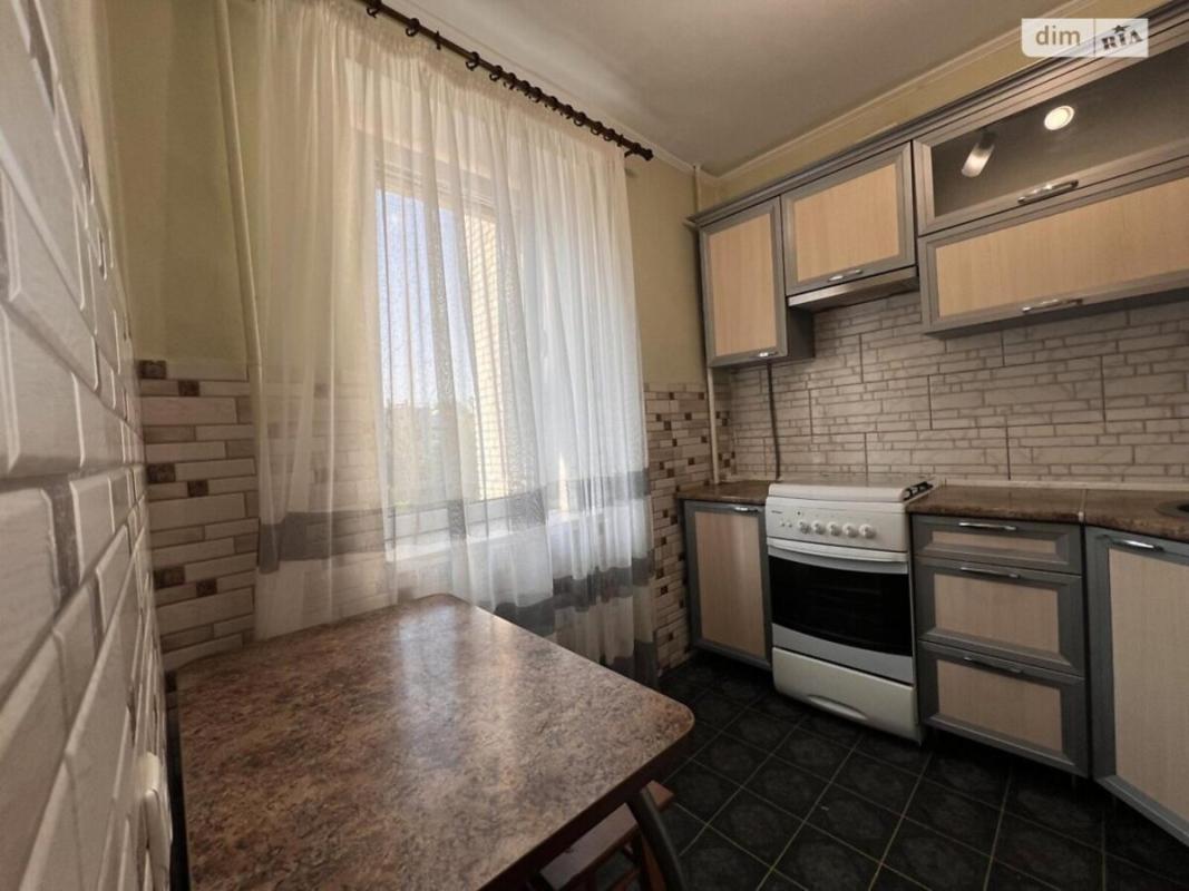 Sale 1 bedroom-(s) apartment 34 sq. m., Chernivetska Street 3