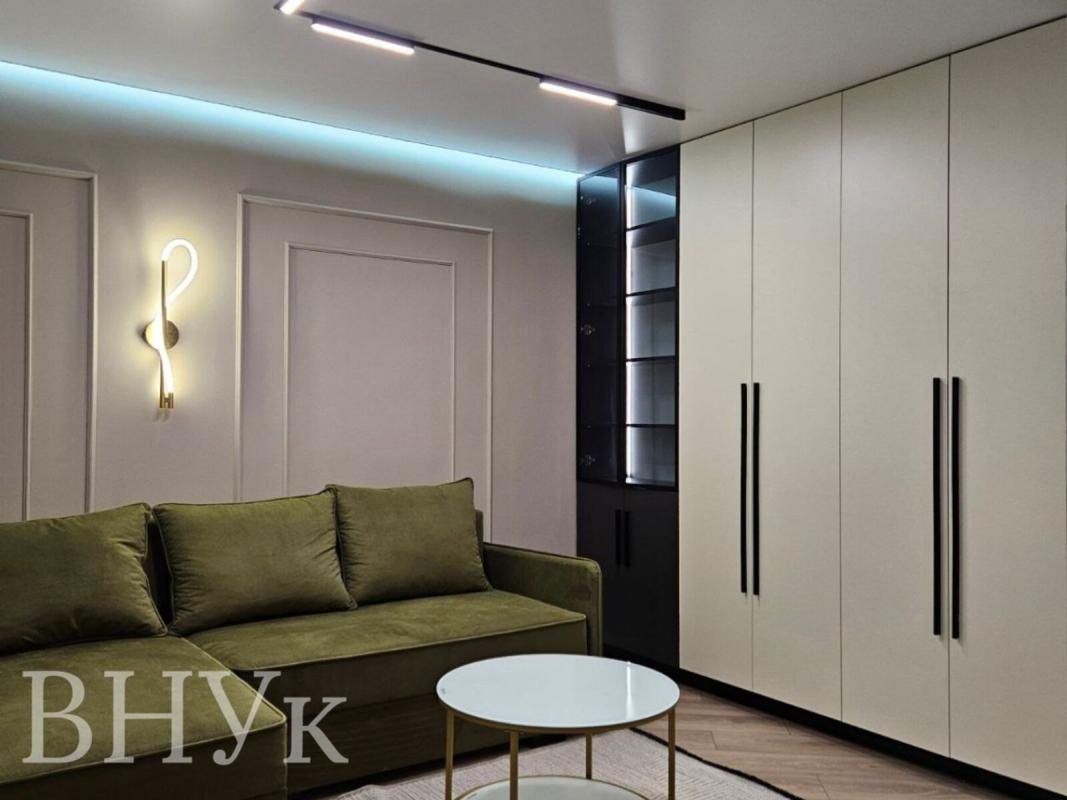 Sale 1 bedroom-(s) apartment 45 sq. m., Tsehelnyi Lane 7