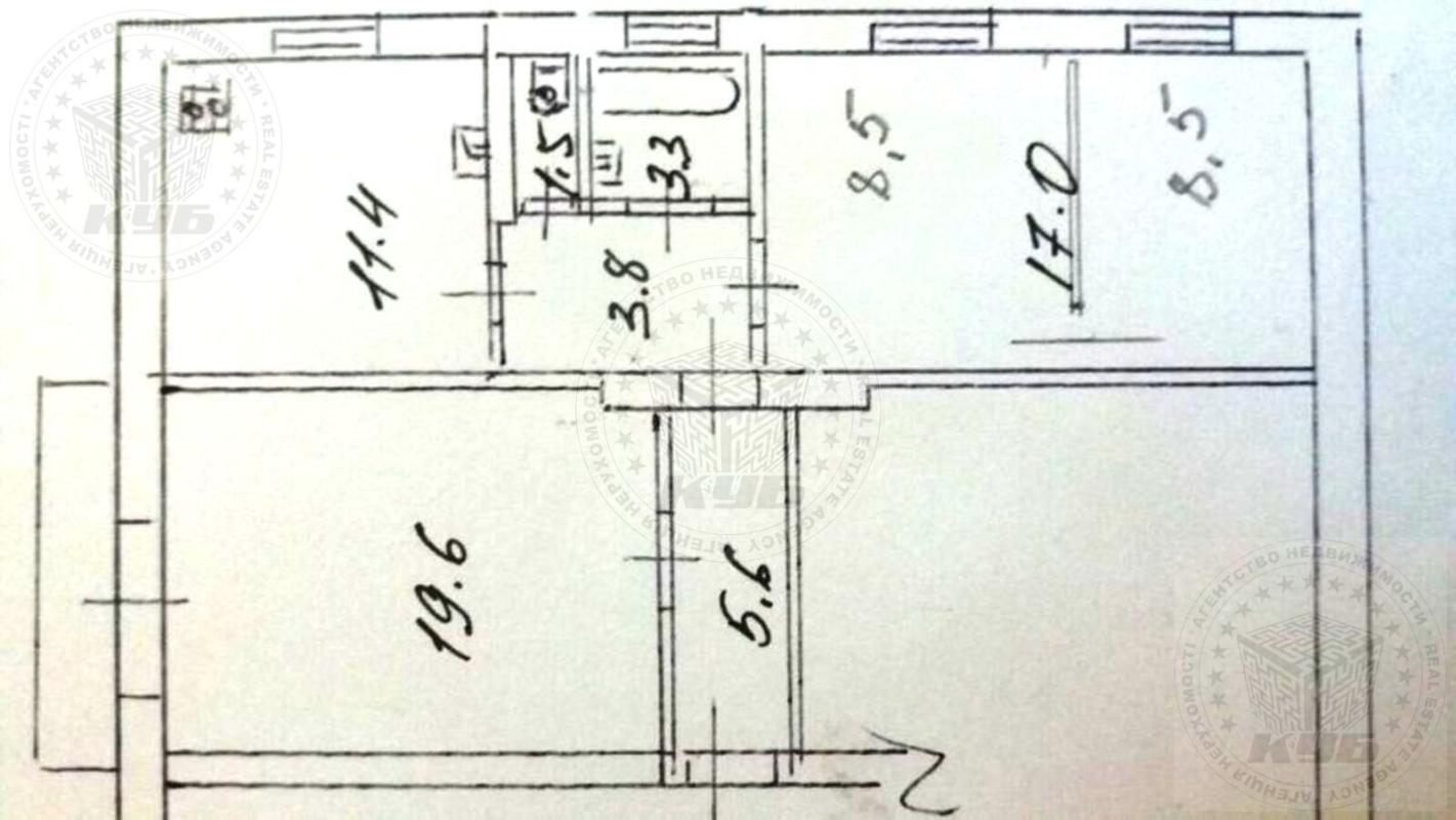 Продажа 2 комнатной квартиры 64 кв. м, Василия Чумака ул. 13