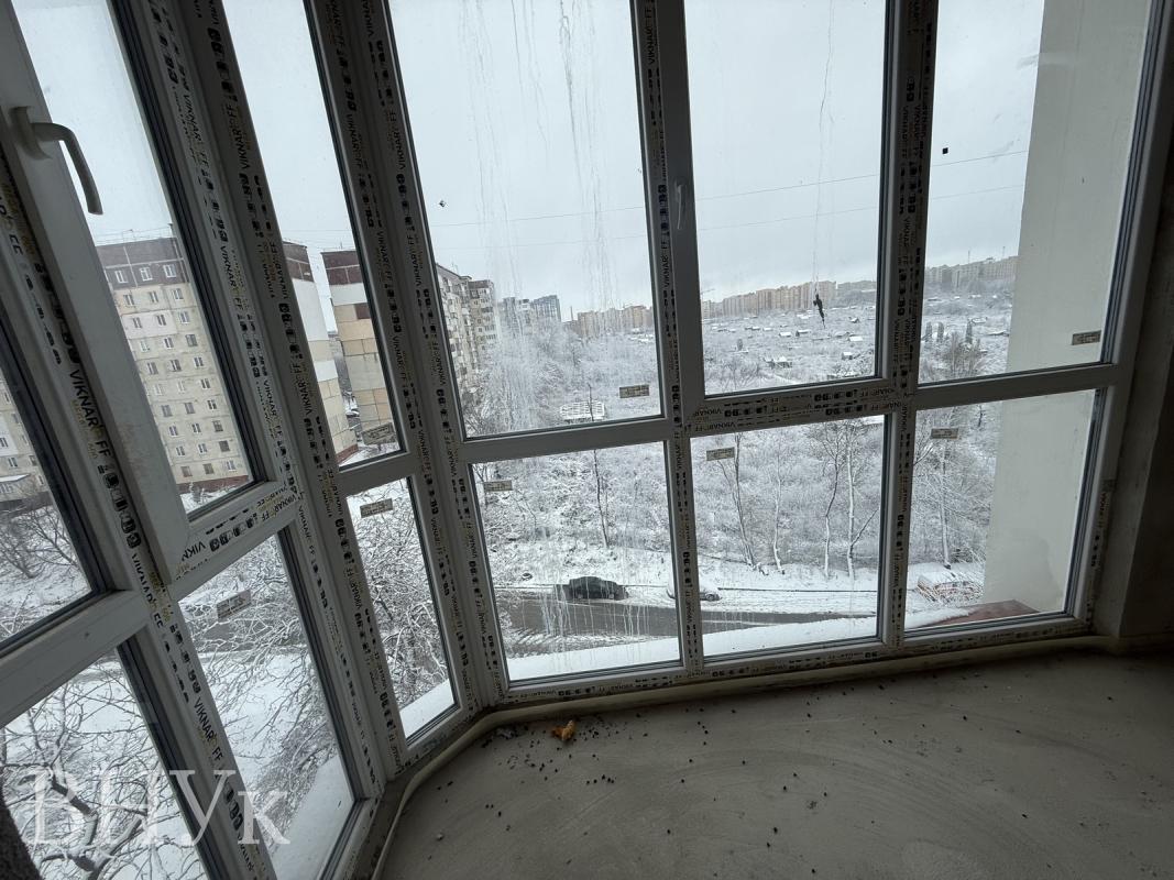 Sale 3 bedroom-(s) apartment 109 sq. m., Volodymyra Velykoho Street 1