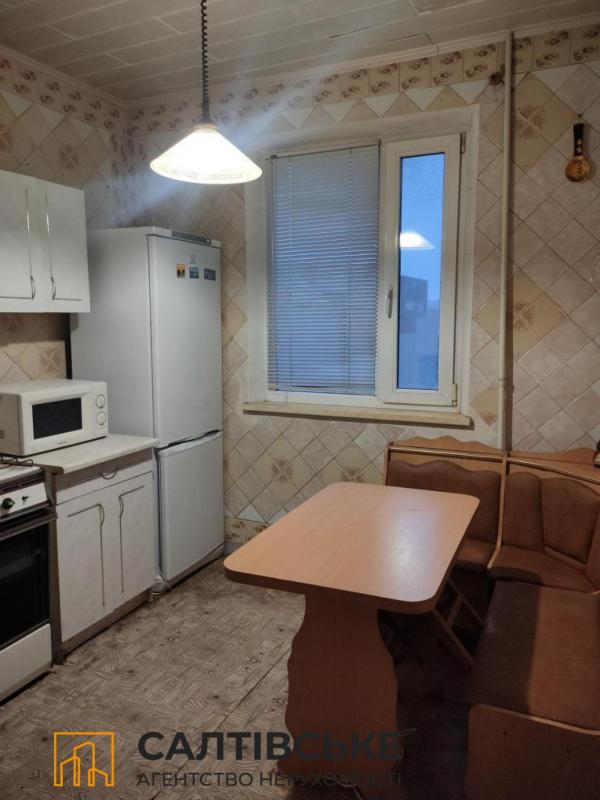 Продажа 2 комнатной квартиры 54 кв. м, Дружбы Народов ул. 240