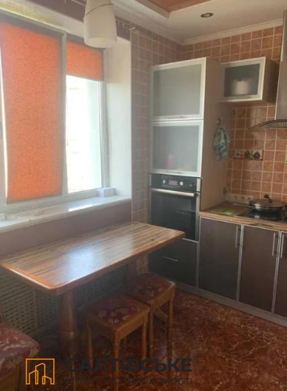 Продажа 2 комнатной квартиры 51 кв. м, Амосова ул. 54