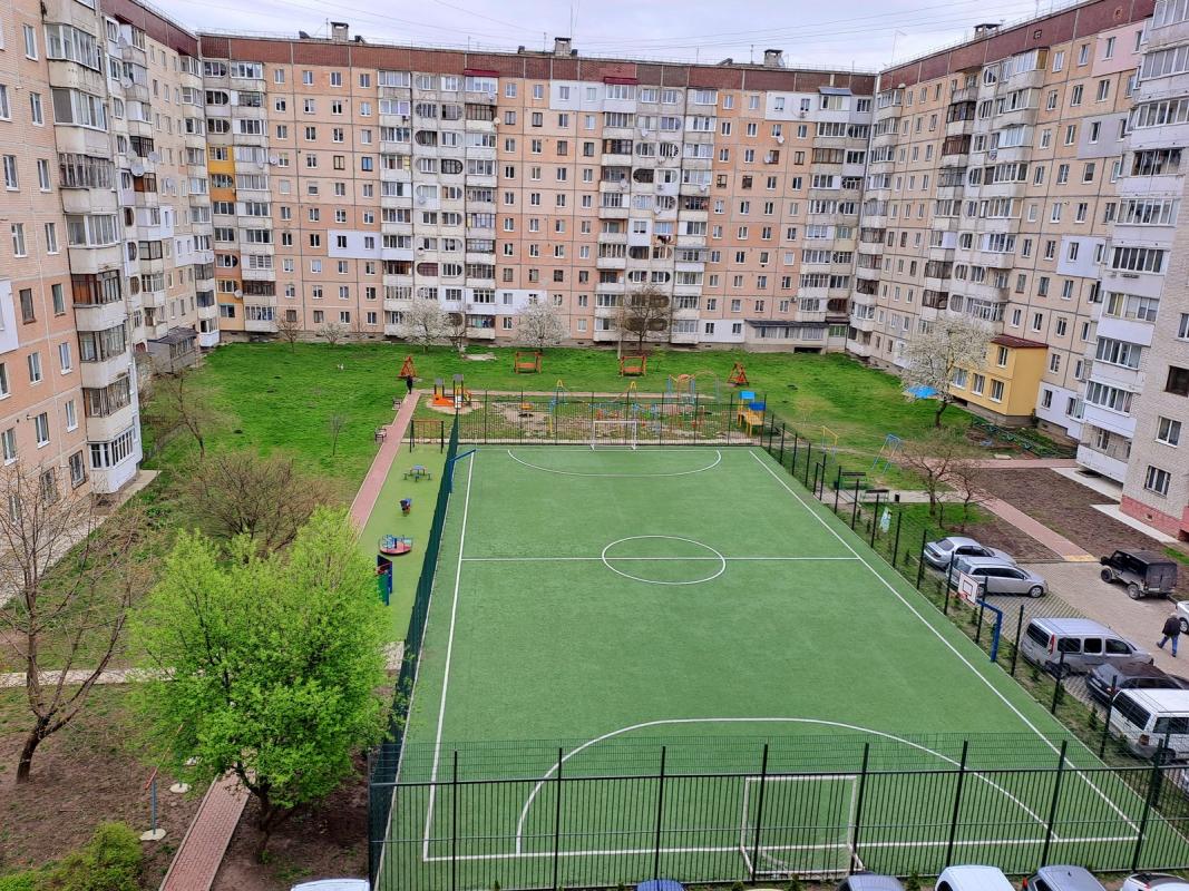 Продаж 3 кімнатної квартири 88 кв. м, Київська вул. 11а