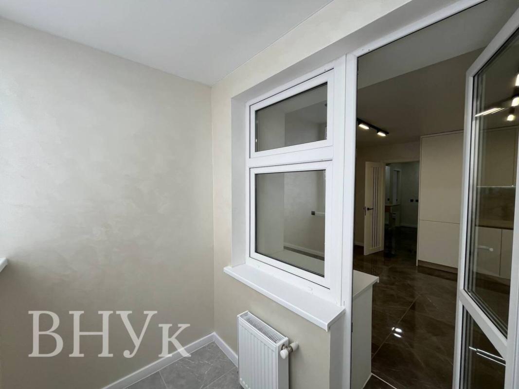 Продаж 3 кімнатної квартири 71 кв. м, Гайова вул. 14