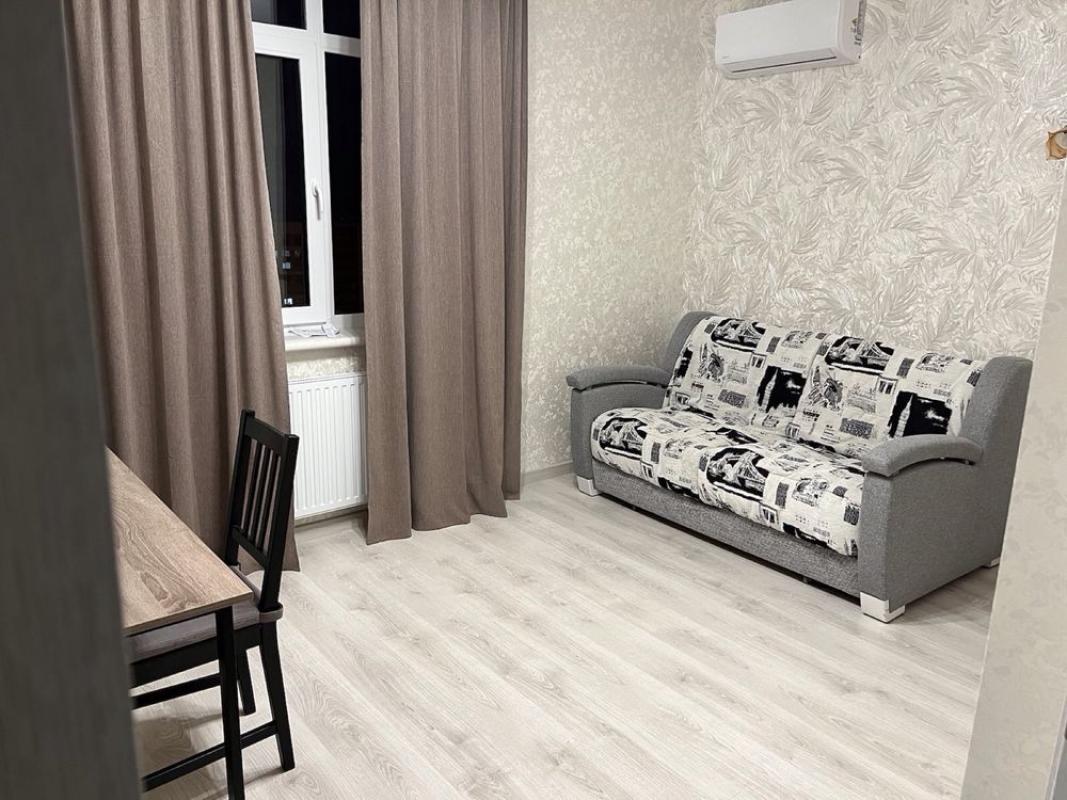 Long term rent 2 bedroom-(s) apartment Oleksandra Olesya street 4б