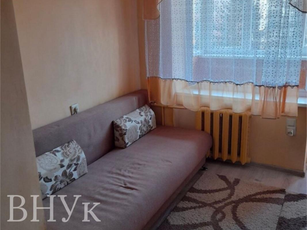 Продаж 1 кімнатної квартири 22.5 кв. м, Лесі Українки вул. 13