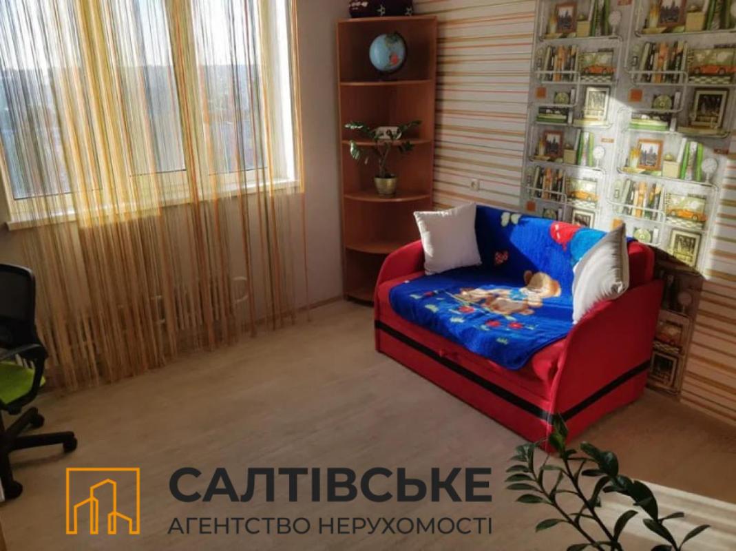 Продажа 2 комнатной квартиры 52 кв. м, Амосова ул. 7