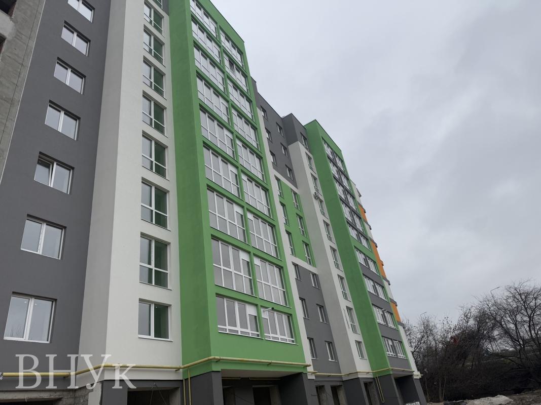 Продаж 2 кімнатної квартири 60 кв. м, Чернівецька вул. (Пензенська) 3