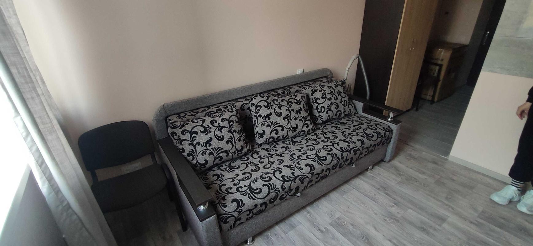 Sale 1 bedroom-(s) apartment 16 sq. m., Heroiv Kharkova Avenue (Moskovskyi Avenue) 118