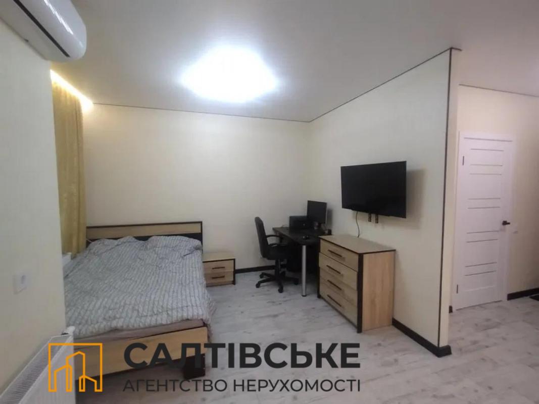 Продаж 1 кімнатної квартири 33 кв. м, Академіка Барабашова вул. 10а